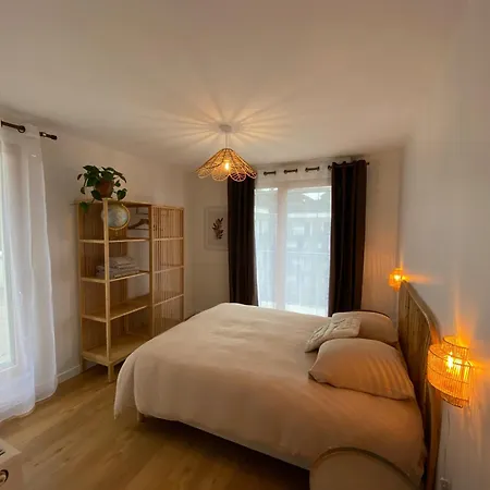 Hakuna Matata 5 Min Parking Appartement *