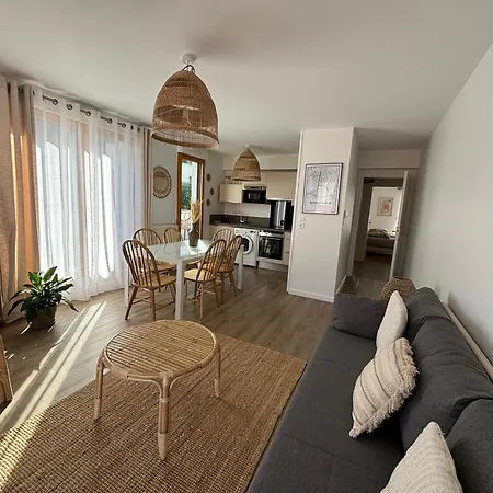 Hakuna Matata 5 Min Parking Appartement